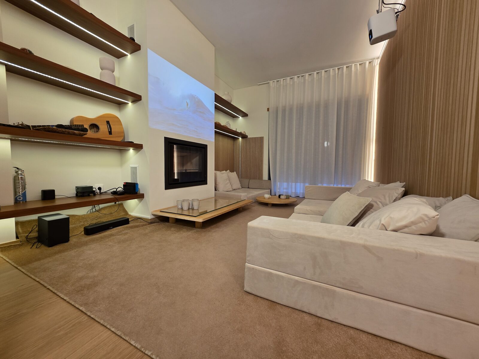 Survana living room